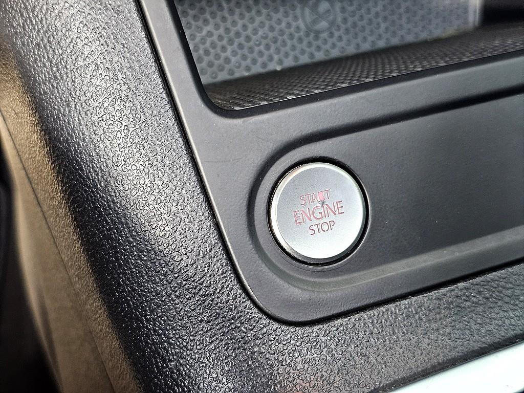 Volkswagen Tiguan 2013 Negro - Importación desde Corea - HF Imports Iquique - Foto 15