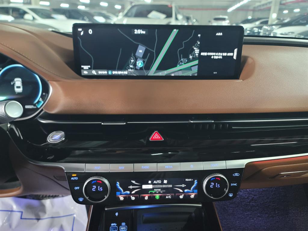 Genesis G80 - Vista 12