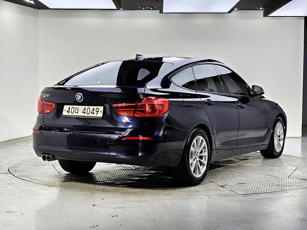 BMW Gran Turismo - Vista 4