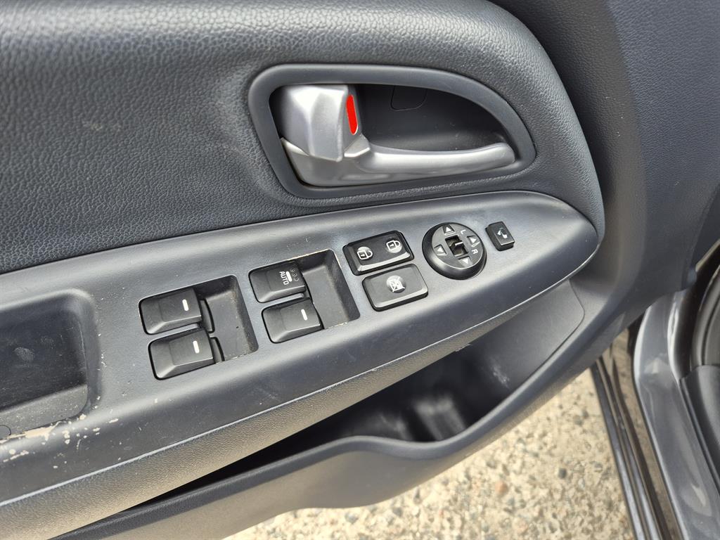 KIA Pride 2015 Gris - Importación desde Corea - HF Imports Iquique - Foto 16