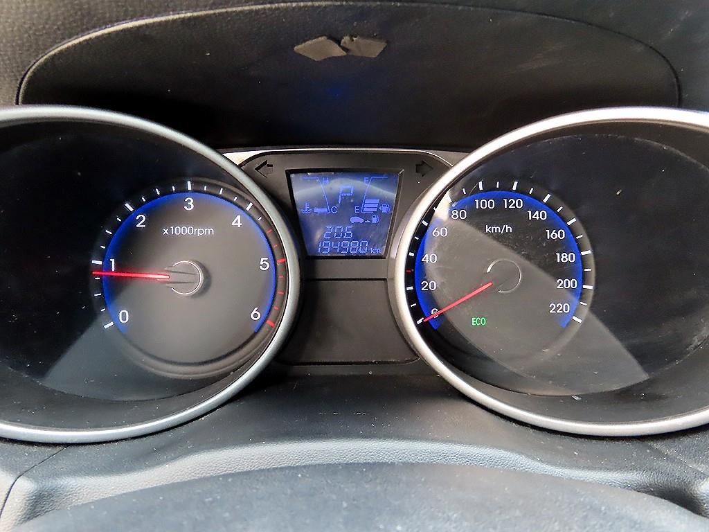 HYUNDAI Tucson - Vista 9