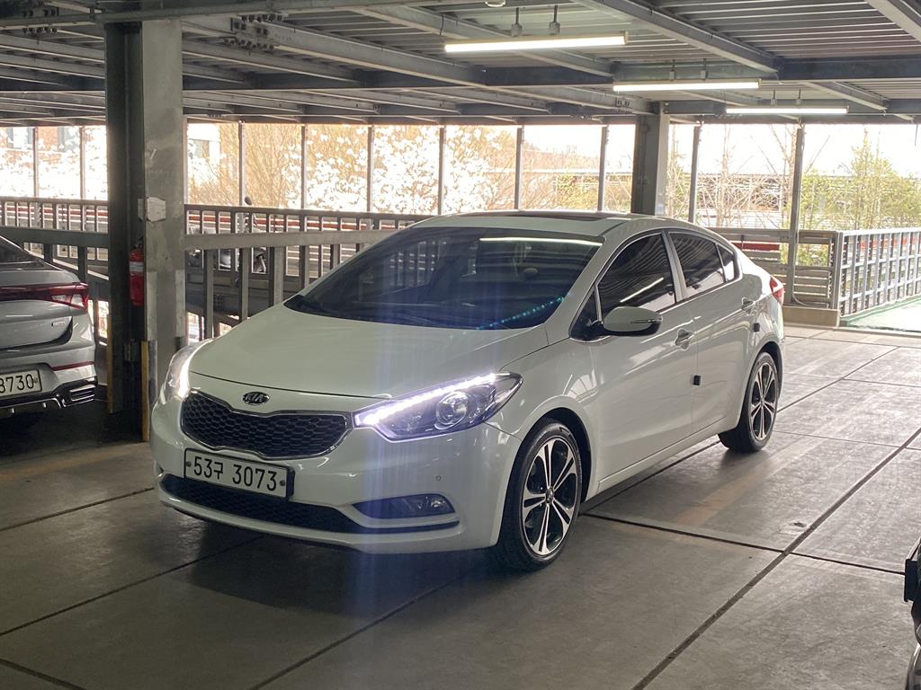 KIA K3 2014 Blanco - Importación desde Corea - HF Imports Iquique - Foto 1