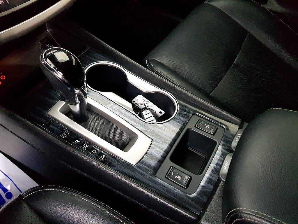 Nissan Altima 2018 Gris - Importación desde Corea - HF Imports Iquique - Foto 13