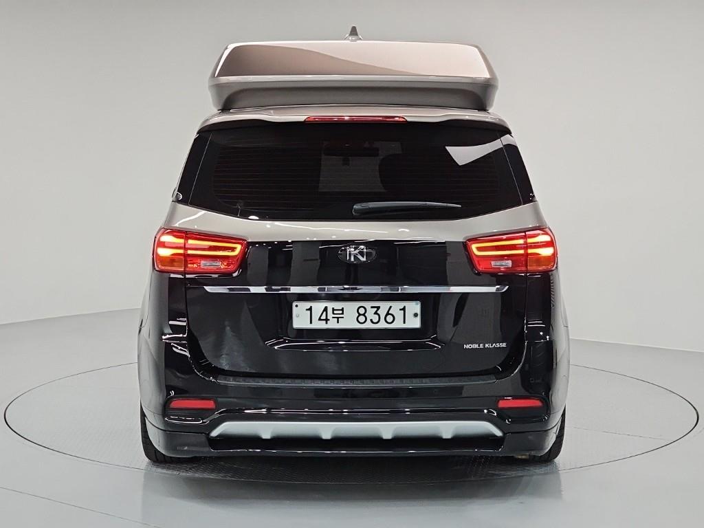 KIA Carnival - Vista 4