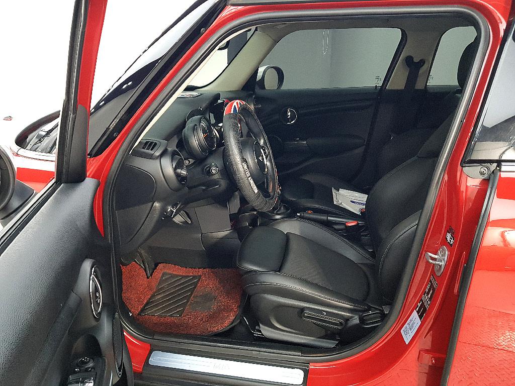 Mini Cooper - Vista 8