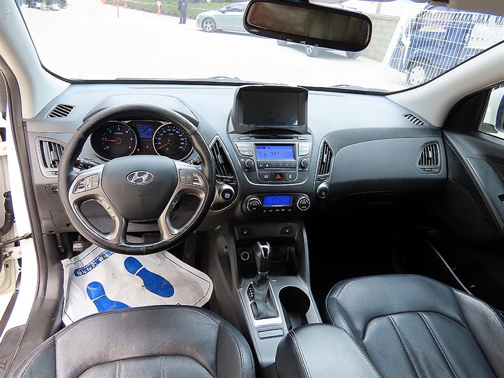 HYUNDAI Tucson - Vista 7