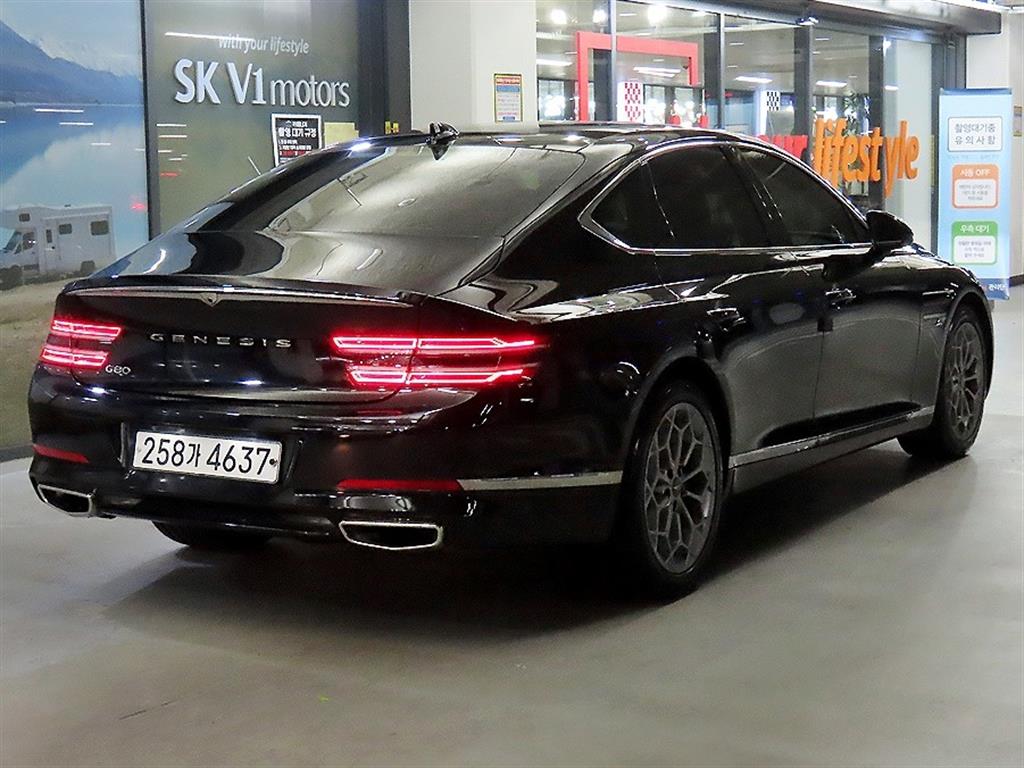 Genesis G80 - Vista 4
