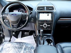 Ford Explorer - Vista 10