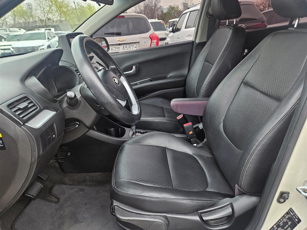 KIA Morning 2013 the color of pearl - Importación desde Corea - HF Imports Iquique - Foto 19