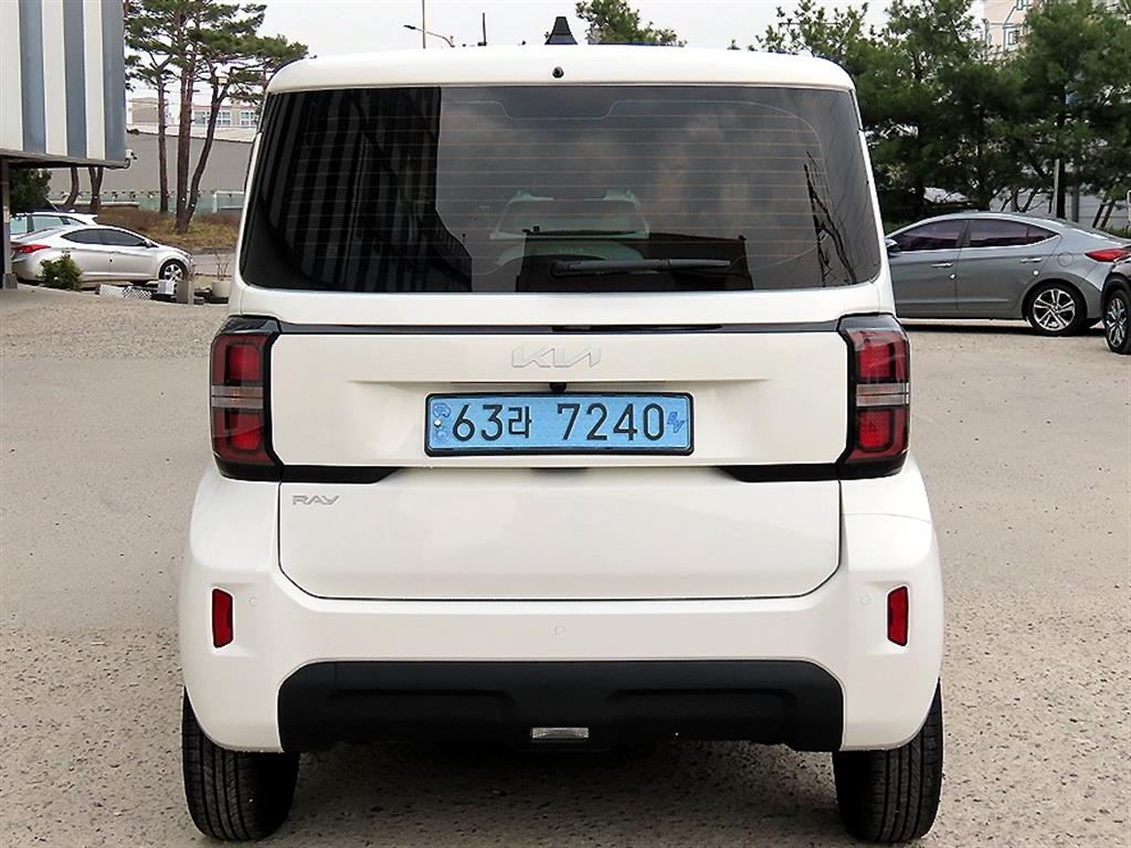 KIA Ray - Vista 4