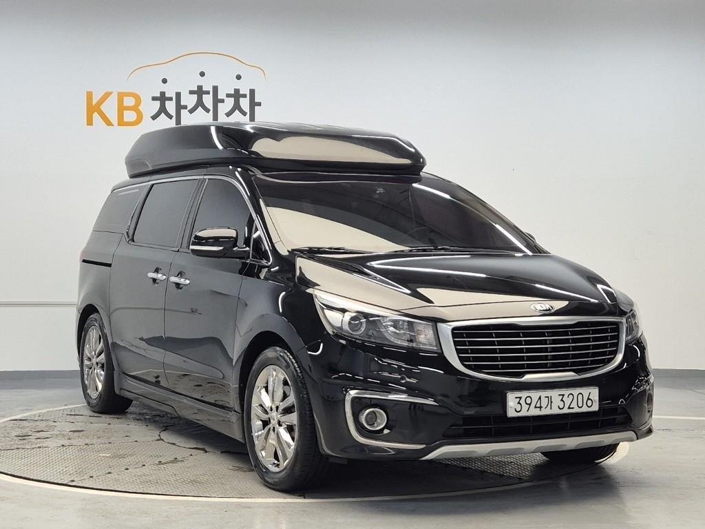 KIA Carnival - Vista 4