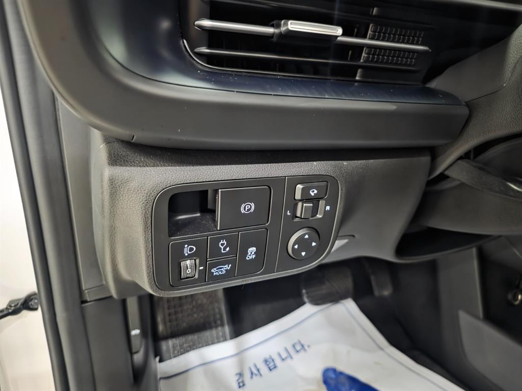 HYUNDAI Ioniq 6 - Vista 10