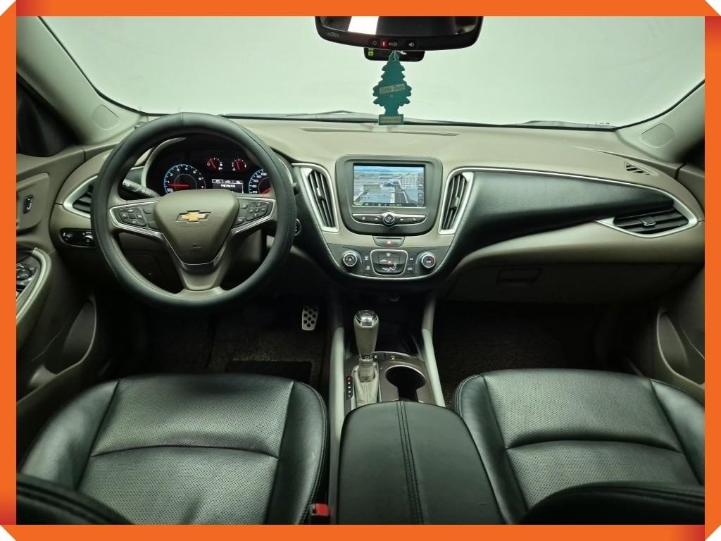 Chevrolet Malibu - Vista 8