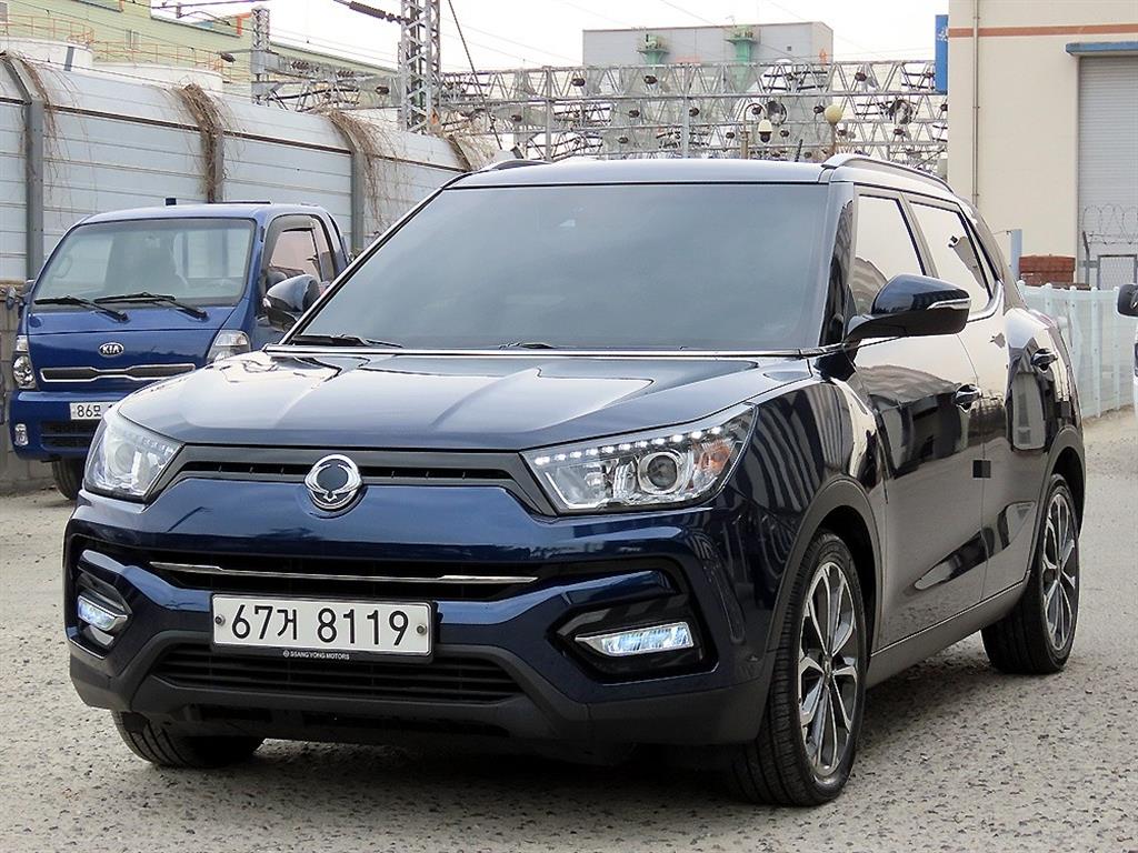 Ssangyong Tivoli - Vista 2