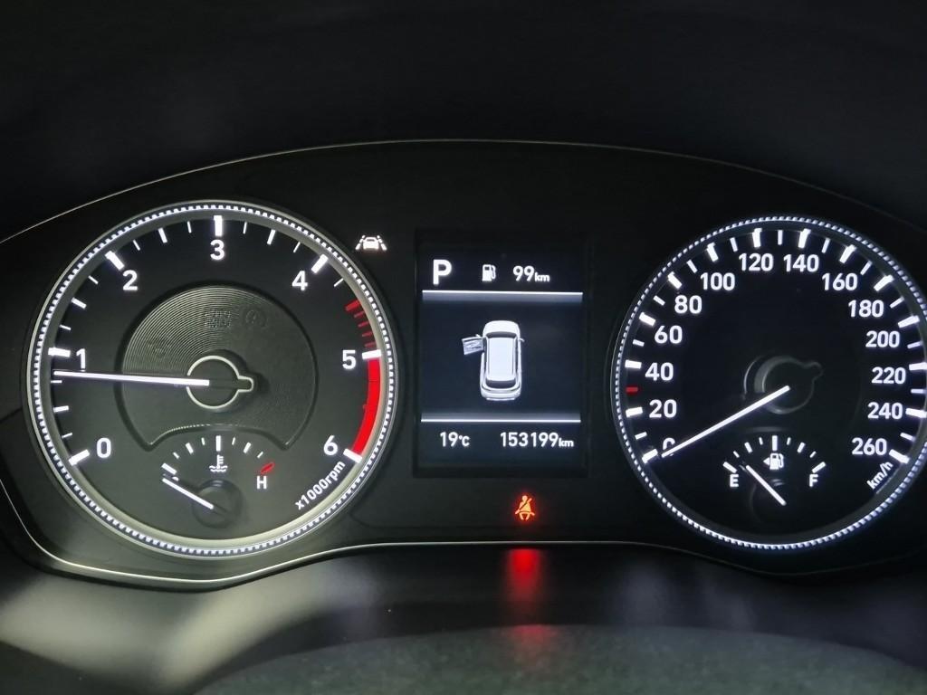 HYUNDAI Santa Fe - Vista 6