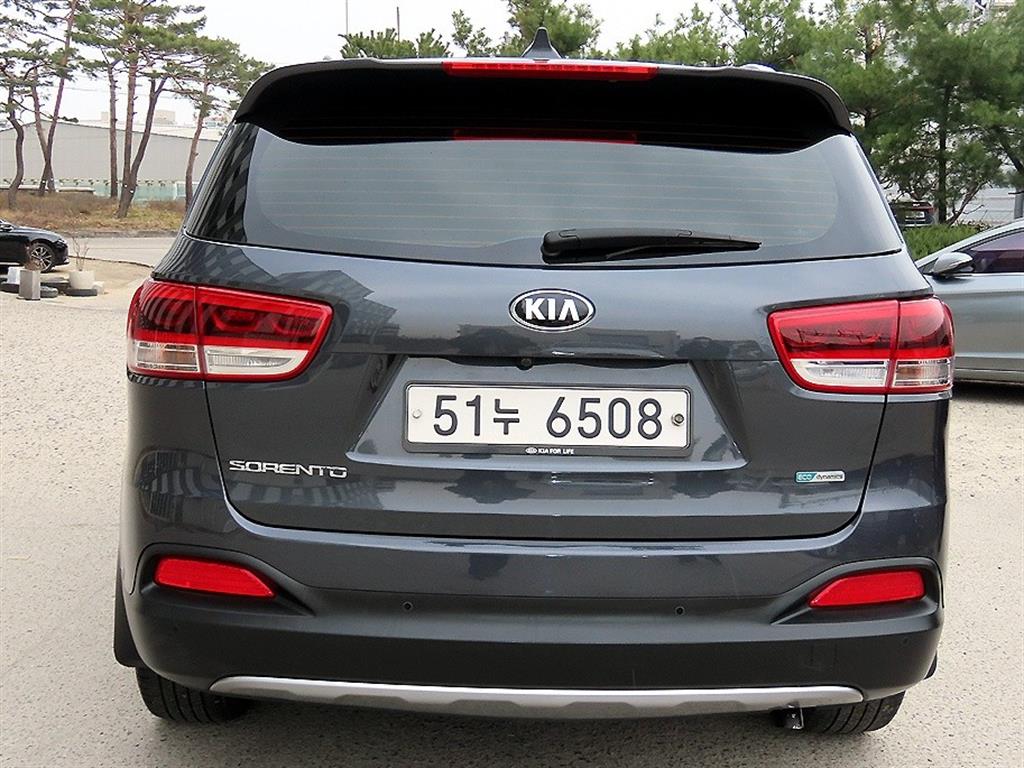 KIA Sorento - Vista 4
