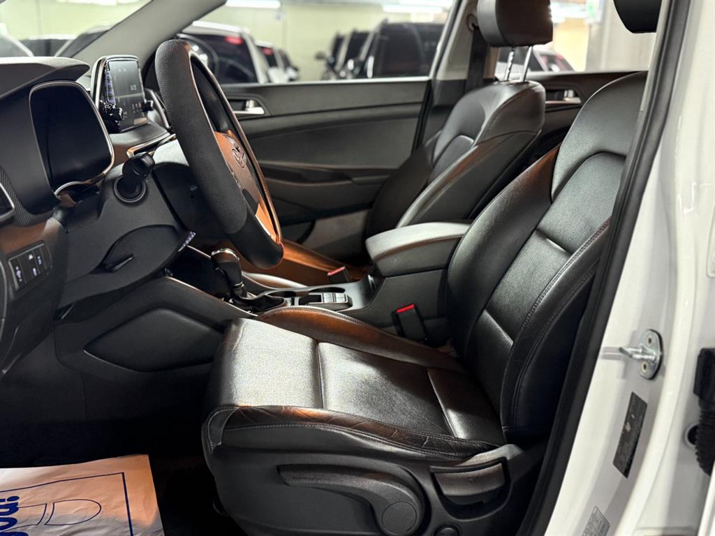 HYUNDAI Tucson - Vista 7