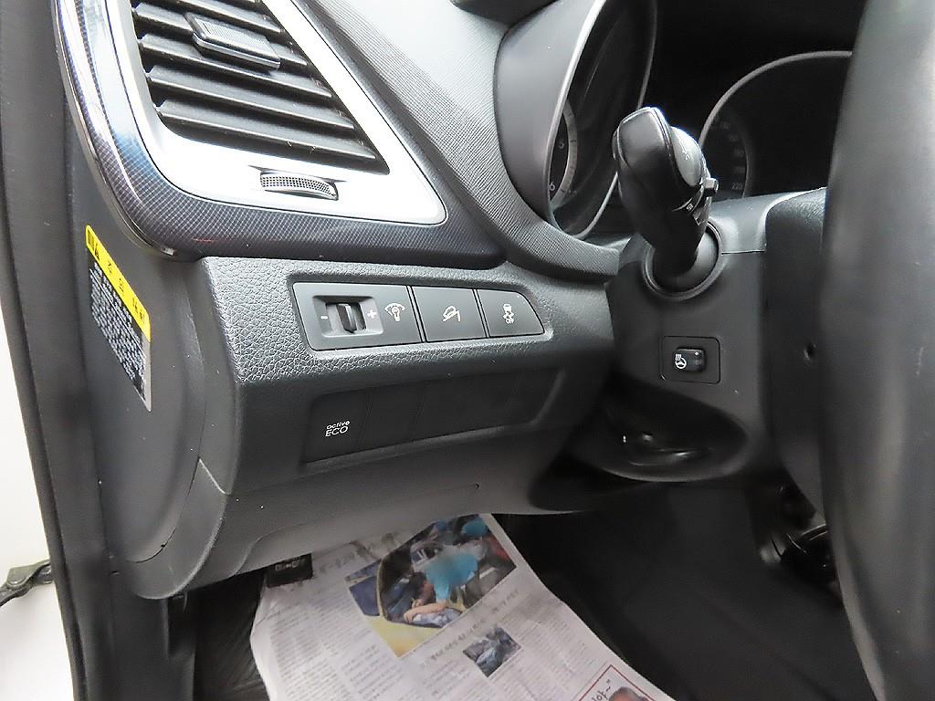 HYUNDAI Santa Fe 2015 Blanco - Importación desde Corea - HF Imports Iquique - Foto 11