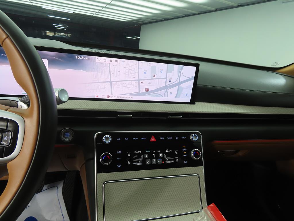 Genesis GV80 - Vista 10