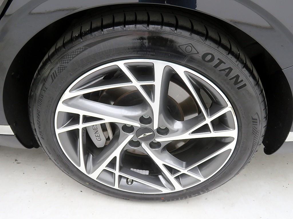 Genesis G90 2022 Negro - Importación desde Corea - HF Imports Iquique - Foto 20