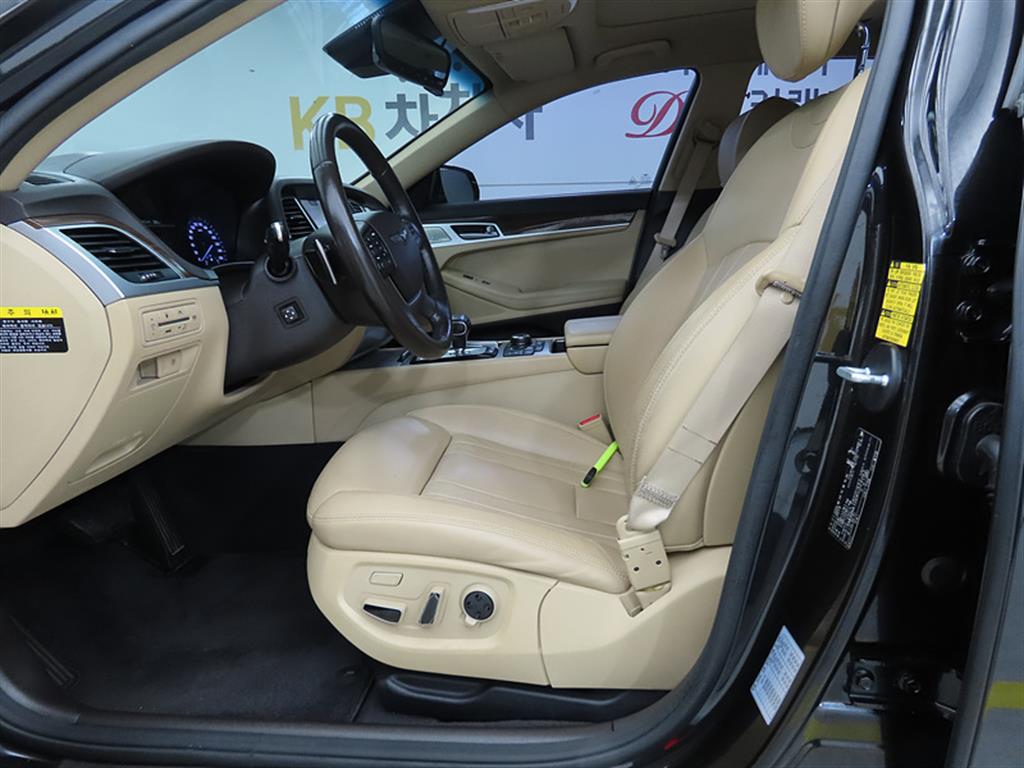 Genesis G80 - Vista 5