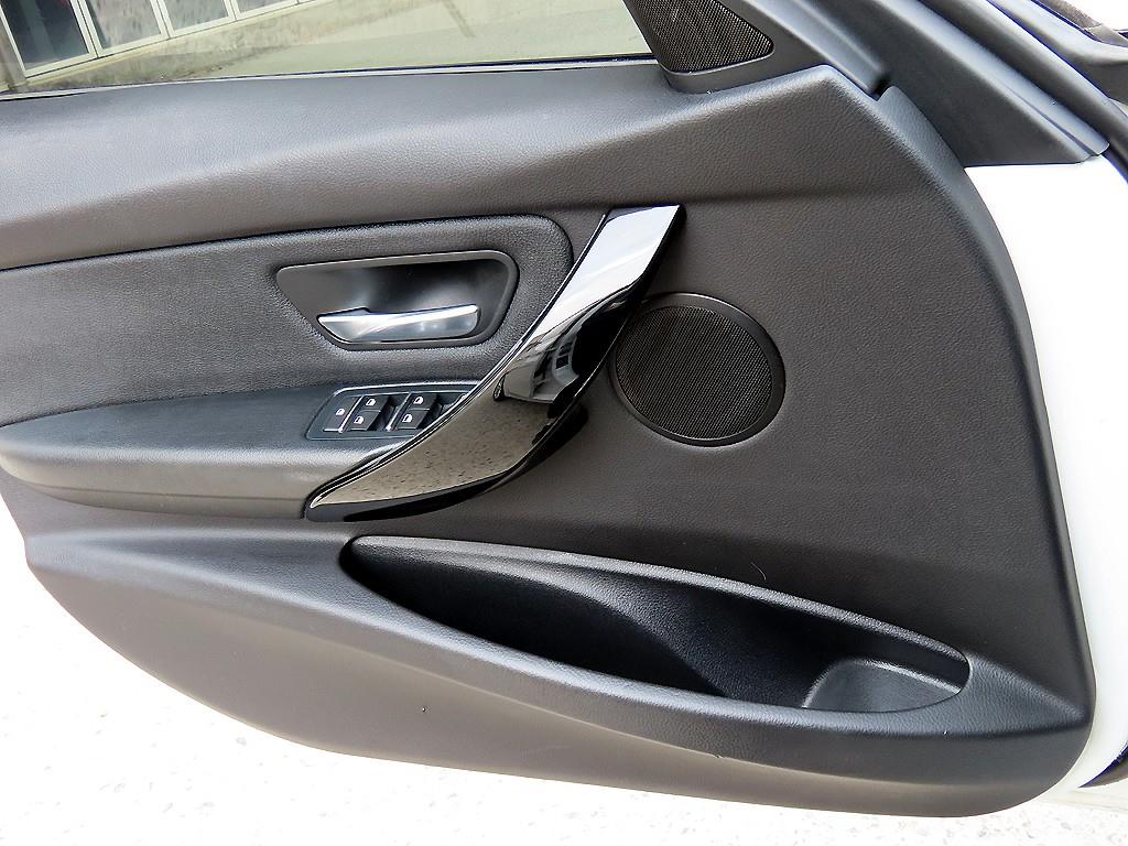 BMW 3 series - Vista 12