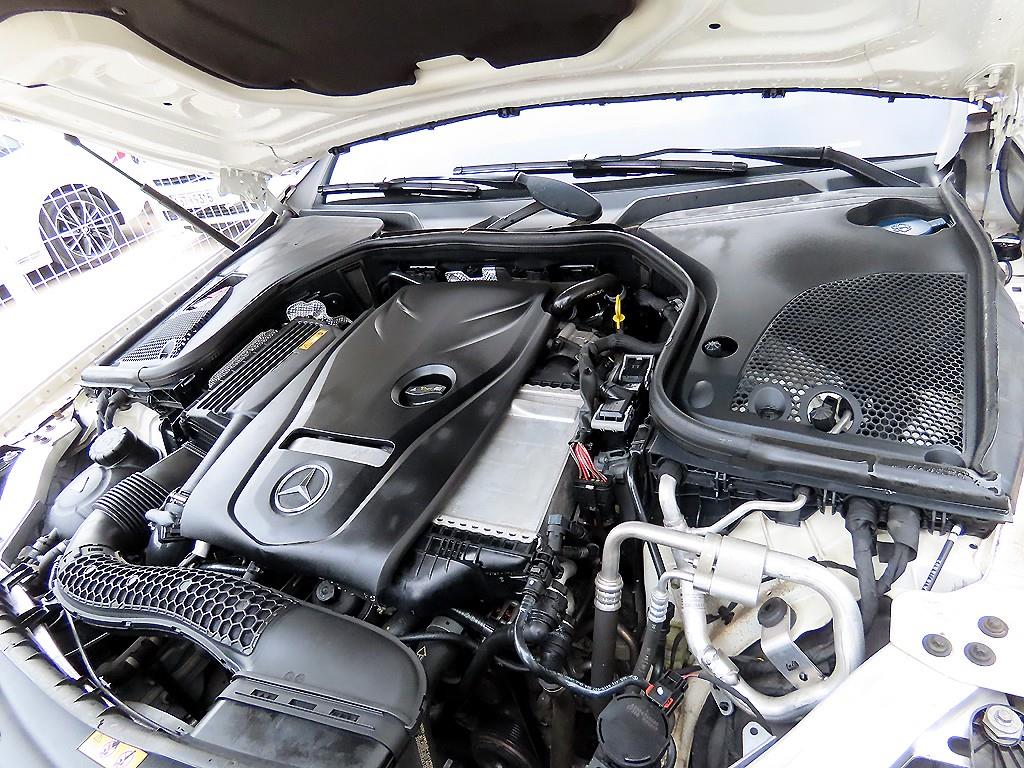 Mercedes Benz E class 2018 Blanco - Importación desde Corea - HF Imports Iquique - Foto 19