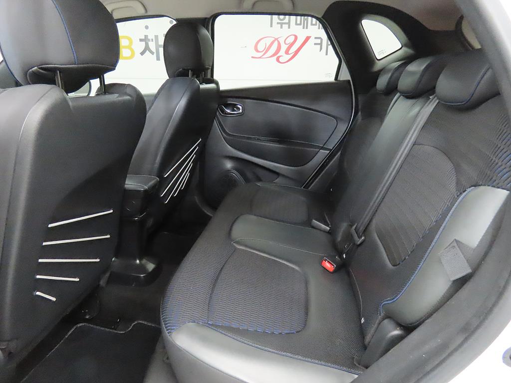 SAMSUNG QM3 - Vista 8