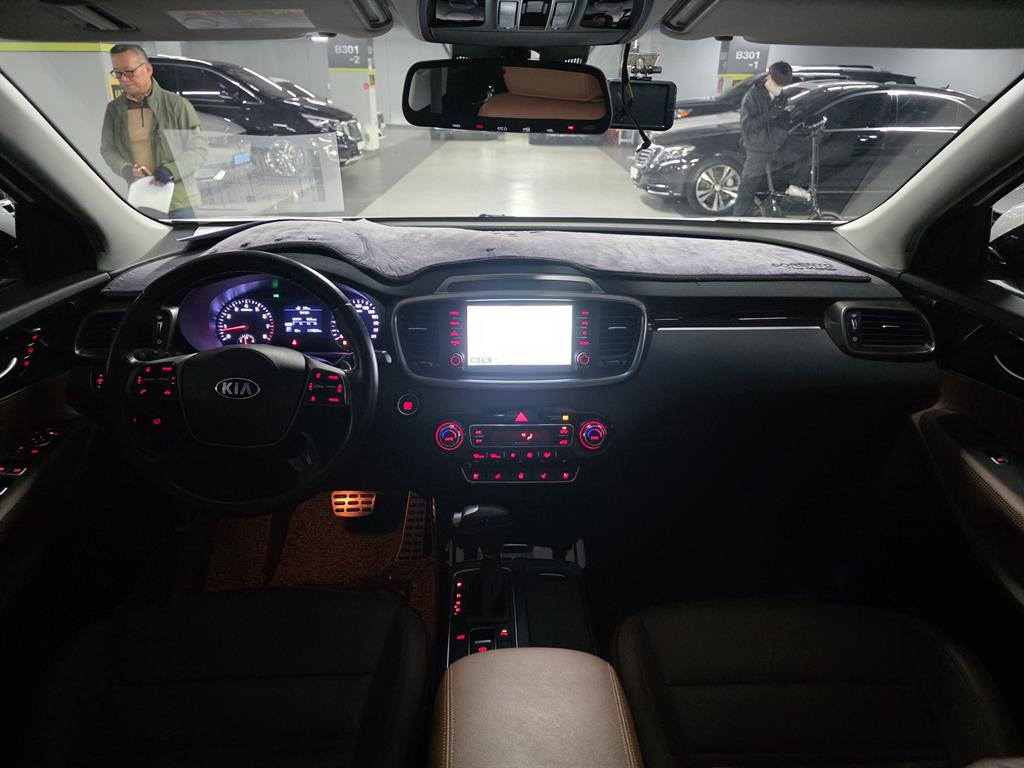 KIA Sorento - Vista 5