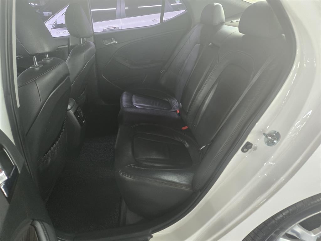 KIA K5 2011 Blanco - Importación desde Corea - HF Imports Iquique - Foto 16