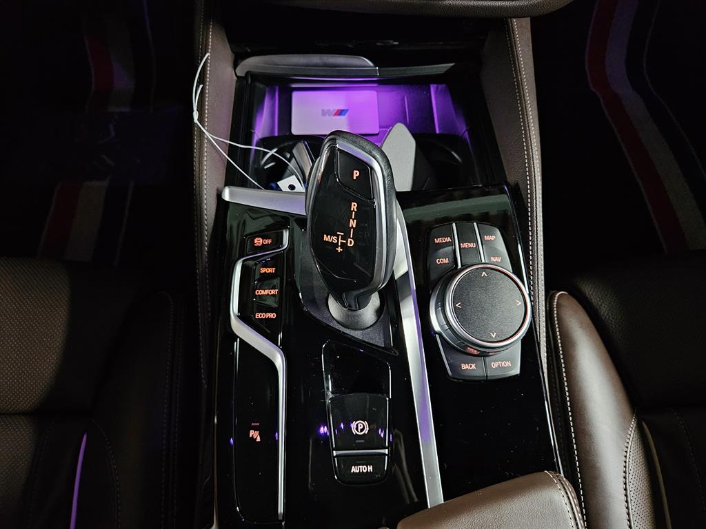 BMW 5 Series - Vista 8