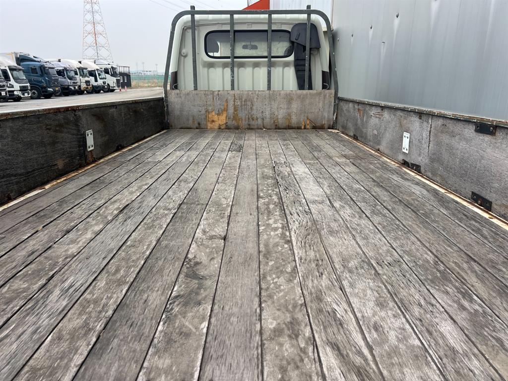 medium and large cargo Cargo - Vista 7