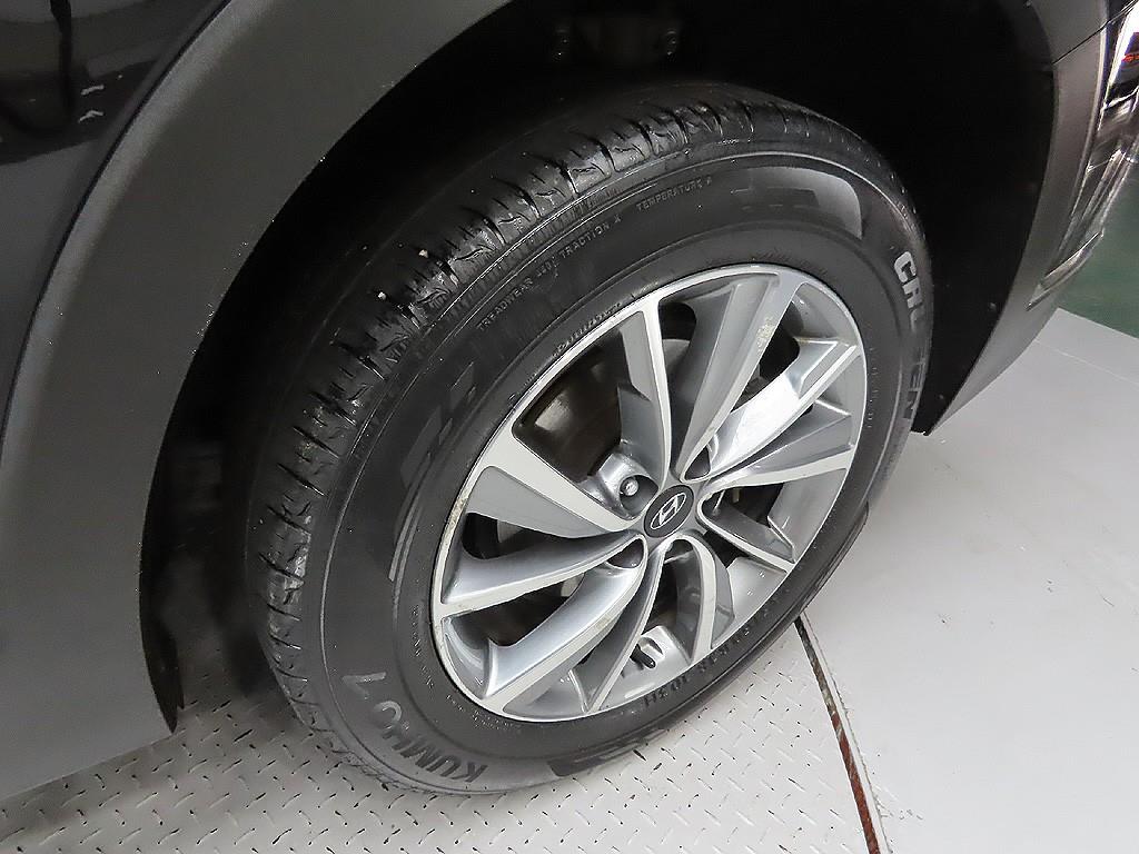 HYUNDAI Santa Fe - Vista 9