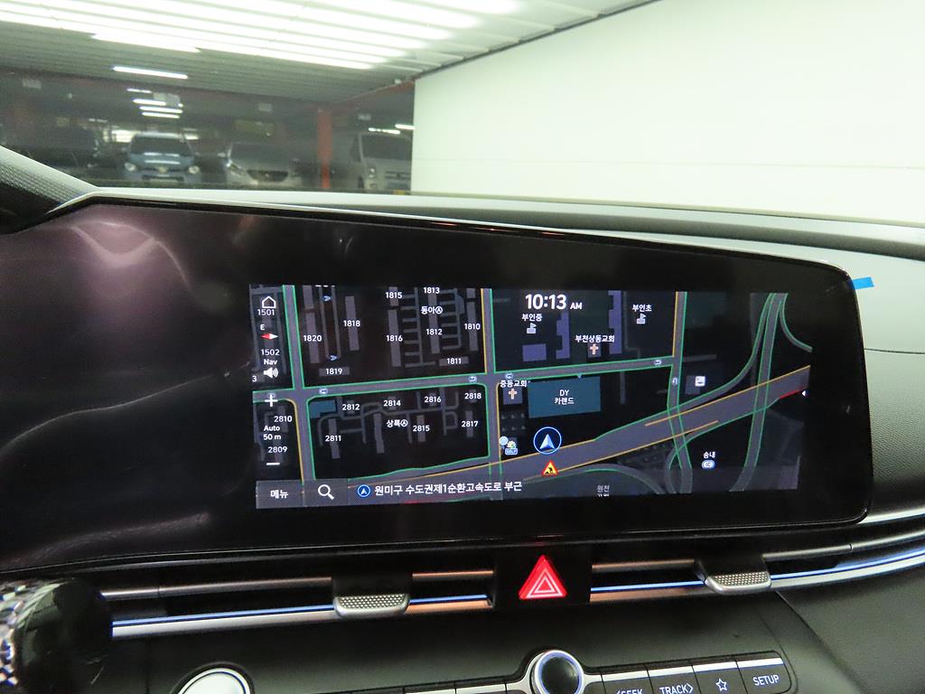 HYUNDAI Avante - Vista 11