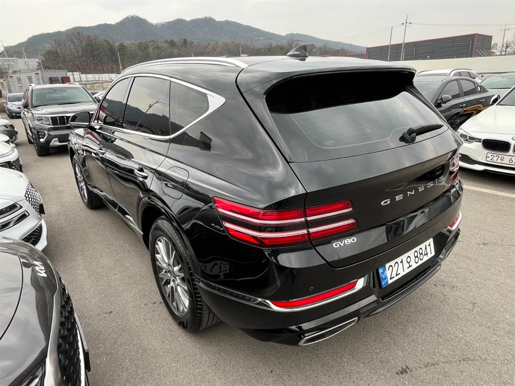 Genesis GV80 - Vista 4