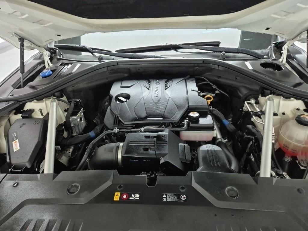 Genesis GV70 2022 Blanco - Importación desde Corea - HF Imports Iquique - Foto 19