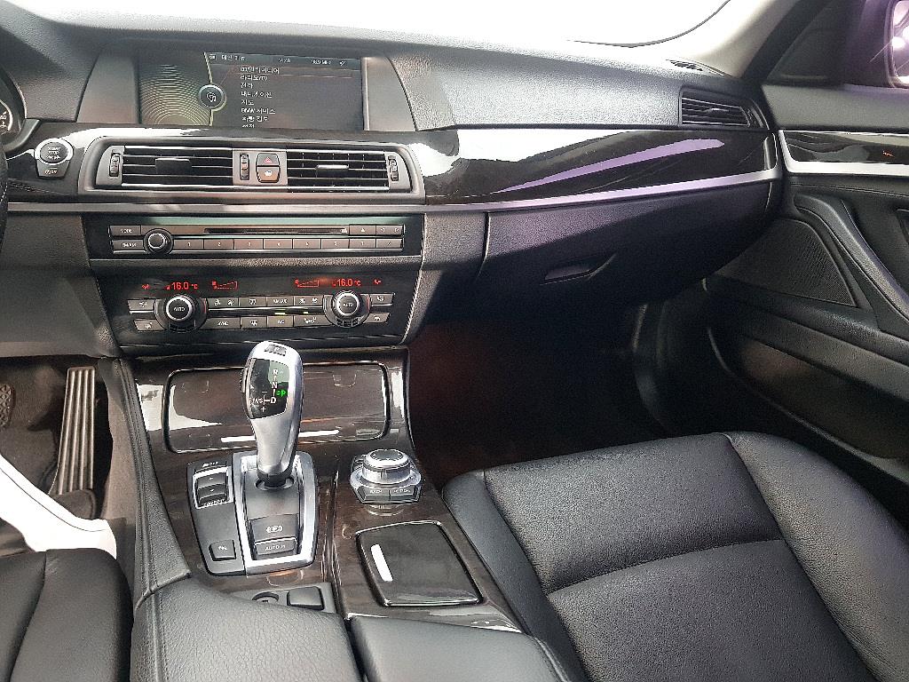 BMW 5 Series - Vista 10