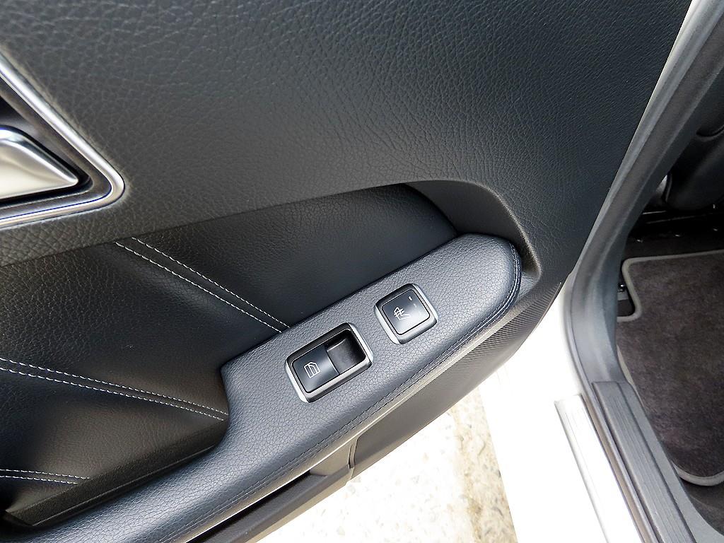 Mercedes Benz E class 2014 Blanco - Importación desde Corea - HF Imports Iquique - Foto 17