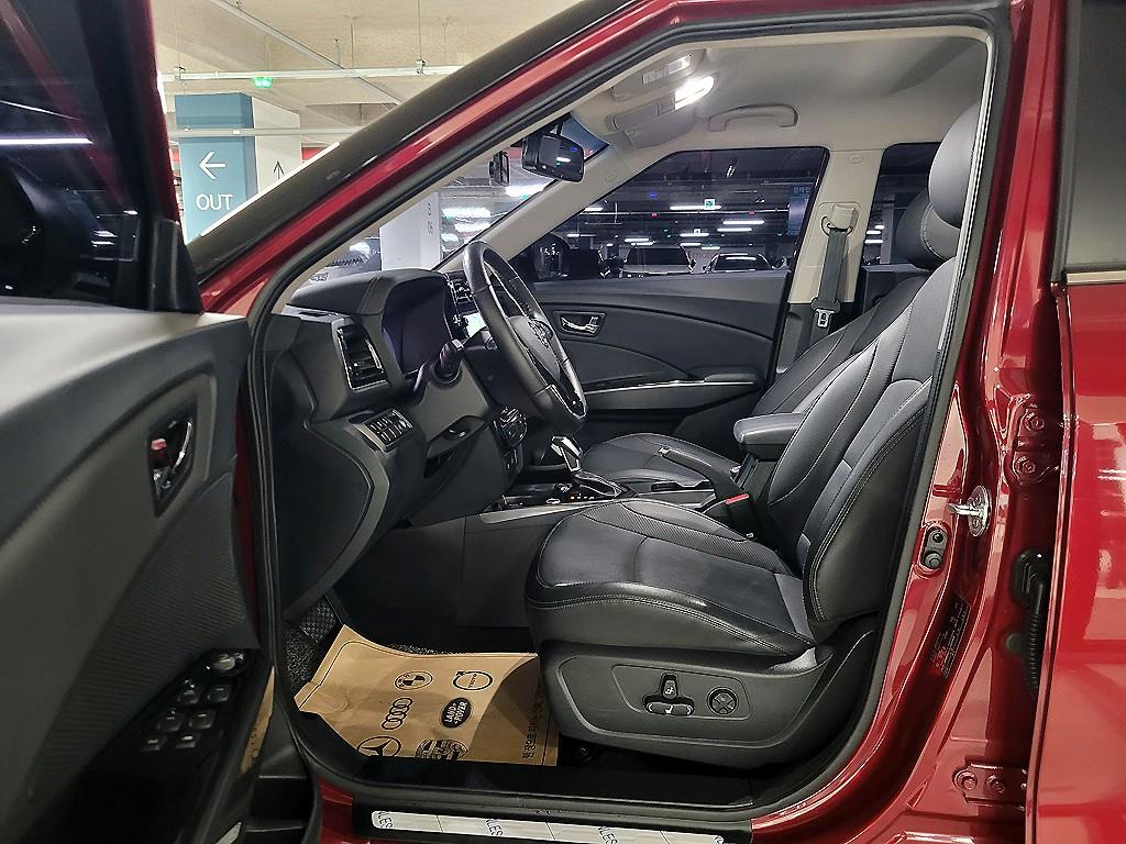 Ssangyong Tivoli - Vista 7