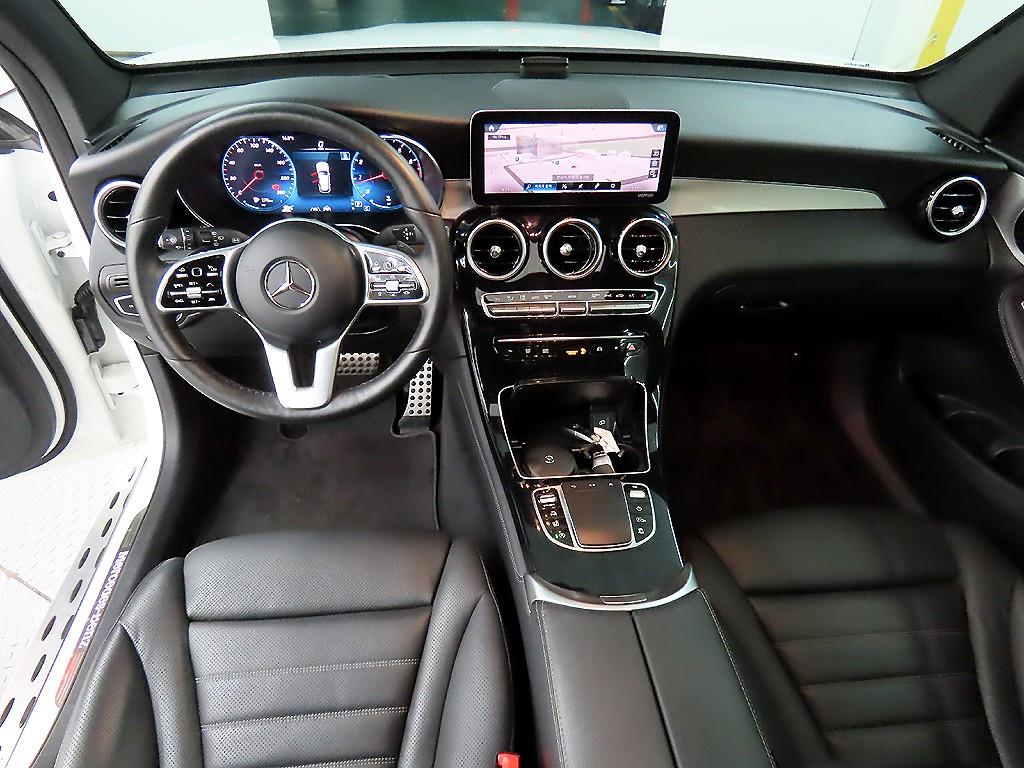 Mercedes Benz GLC Class - Vista 7