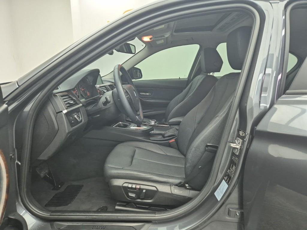 BMW 3 series - Vista 11