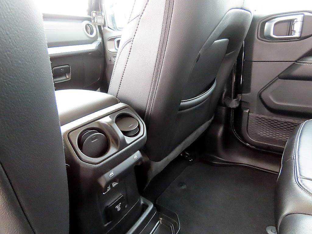 Jeep Wrangler 2021 Negro - Importación desde Corea - HF Imports Iquique - Foto 17