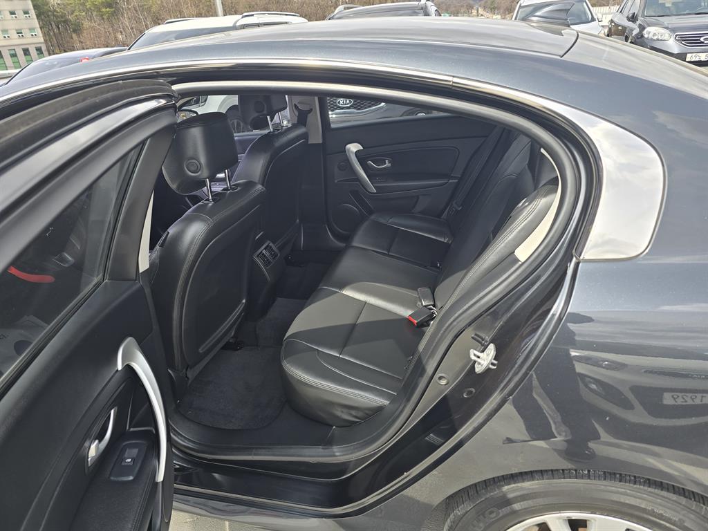 SAMSUNG SM5 - Vista 9