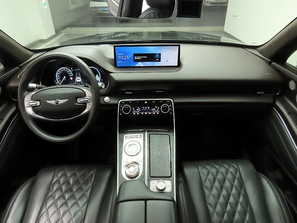 Genesis GV80 - Vista 8