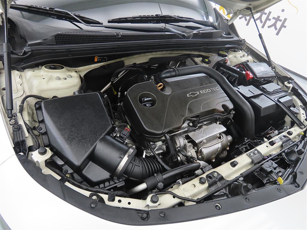 Chevrolet Malibu 2017 Blanco - Importación desde Corea - HF Imports Iquique - Foto 19