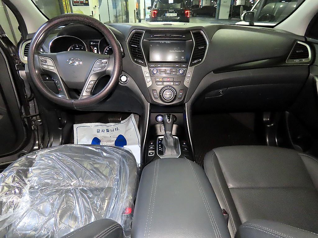 HYUNDAI Santa Fe - Vista 10