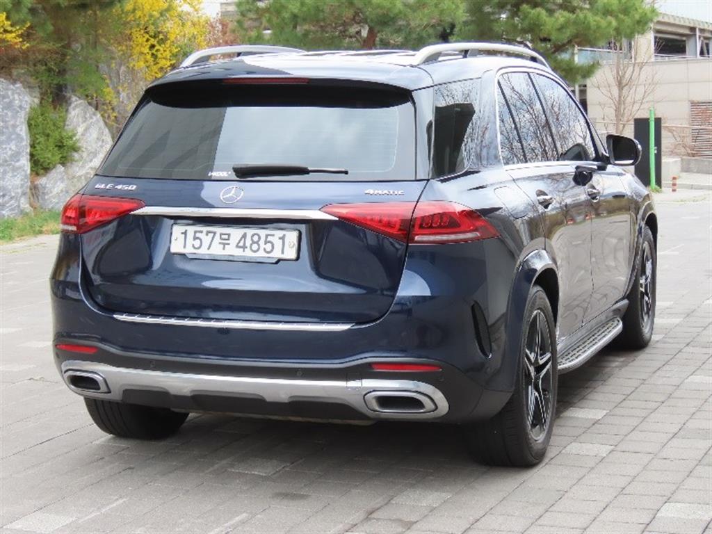 Mercedes Benz GLE Class - Vista 5