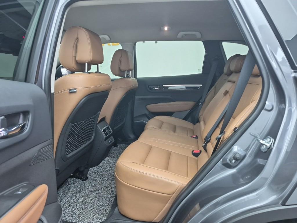 SAMSUNG QM6 - Vista 12