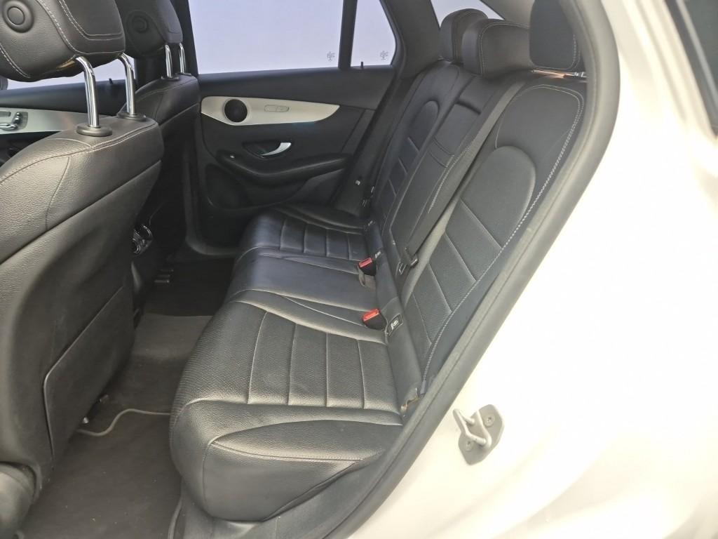 Mercedes Benz GLC Class - Vista 11