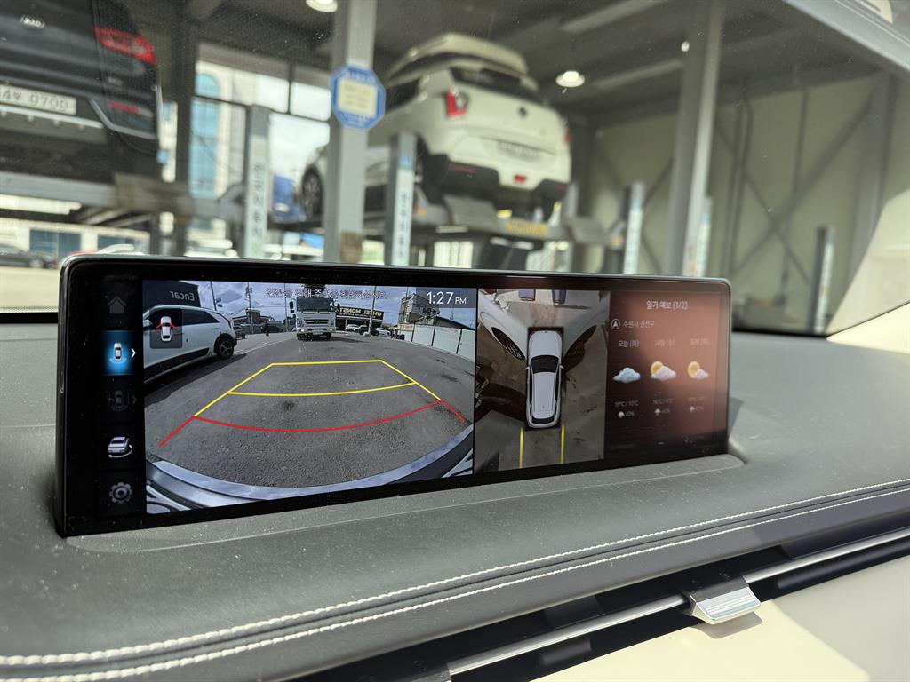 Genesis GV70 - Vista 10